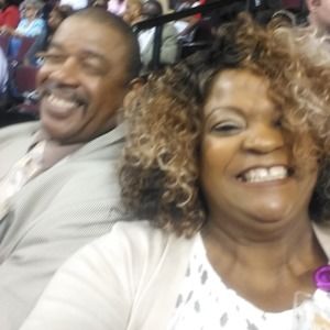 Meet your Posher, Faye